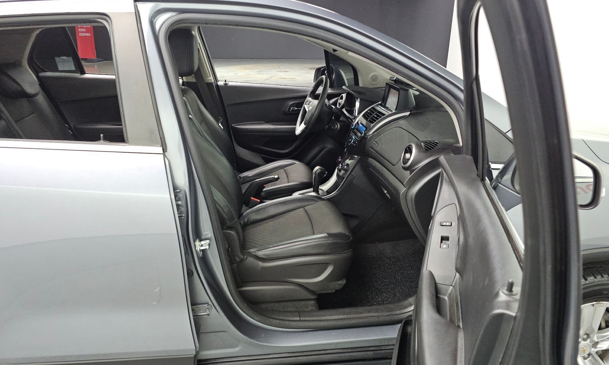 Image 11
