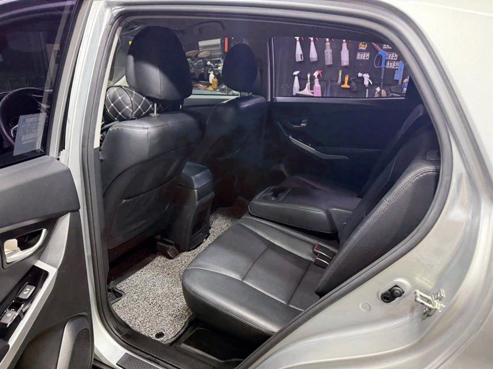 Image 7