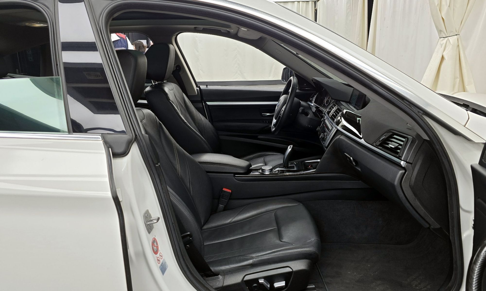 Image 10