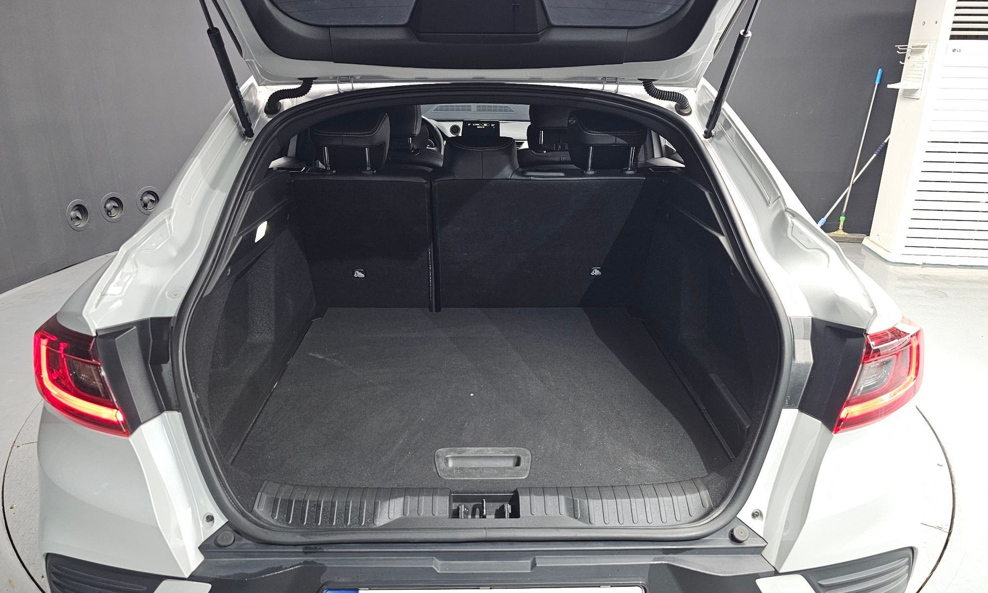 Image 19
