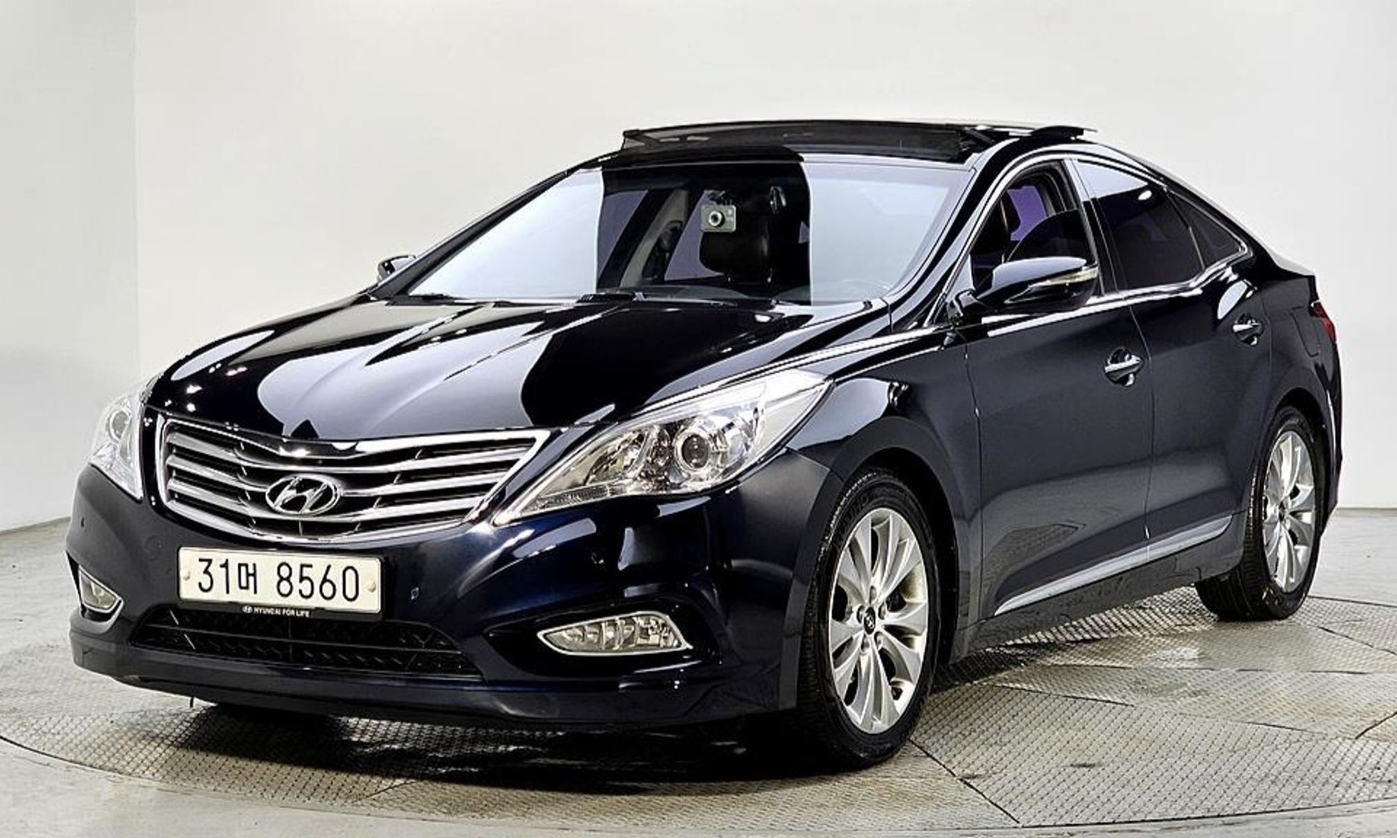 Image 0