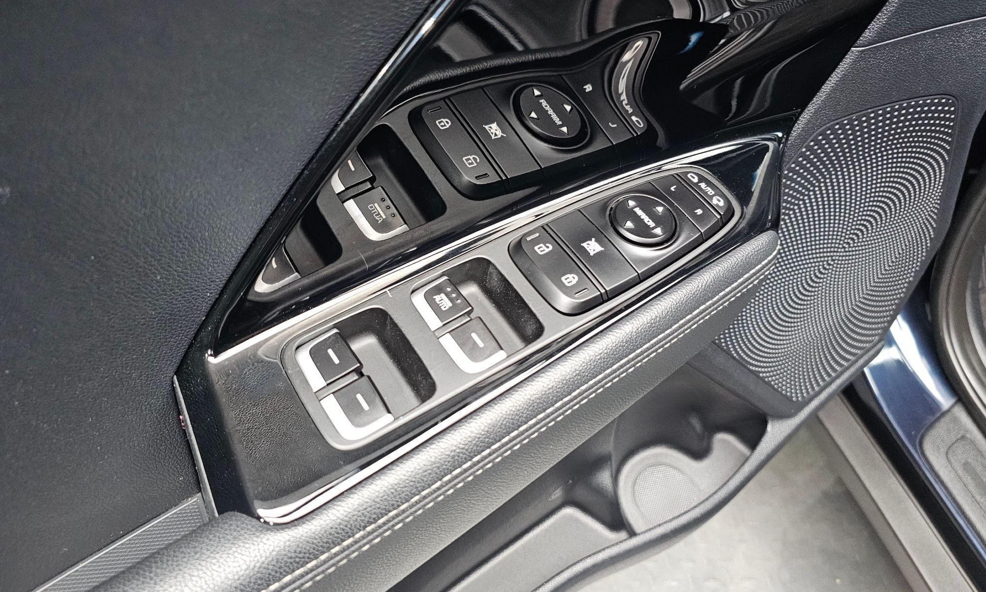 Image 28