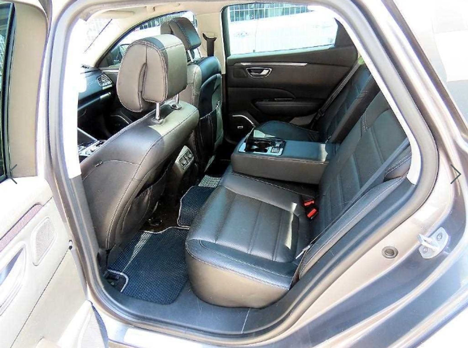 Image 4