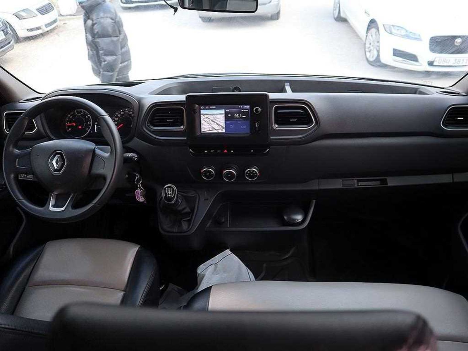 Image 4