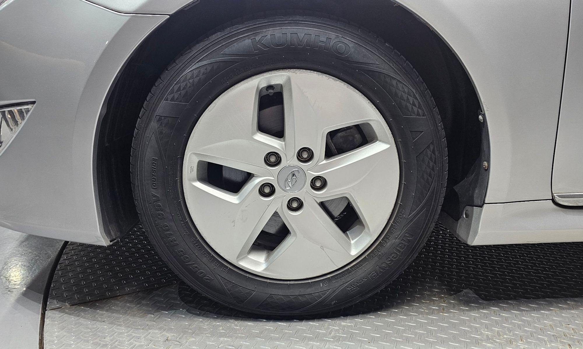 Image 4