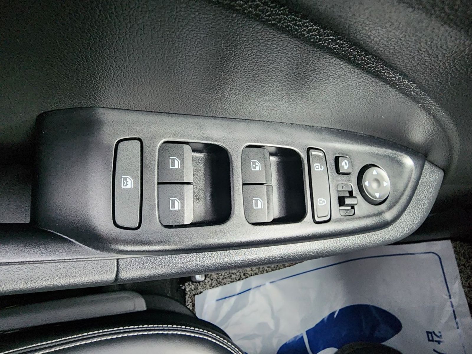 Image 12