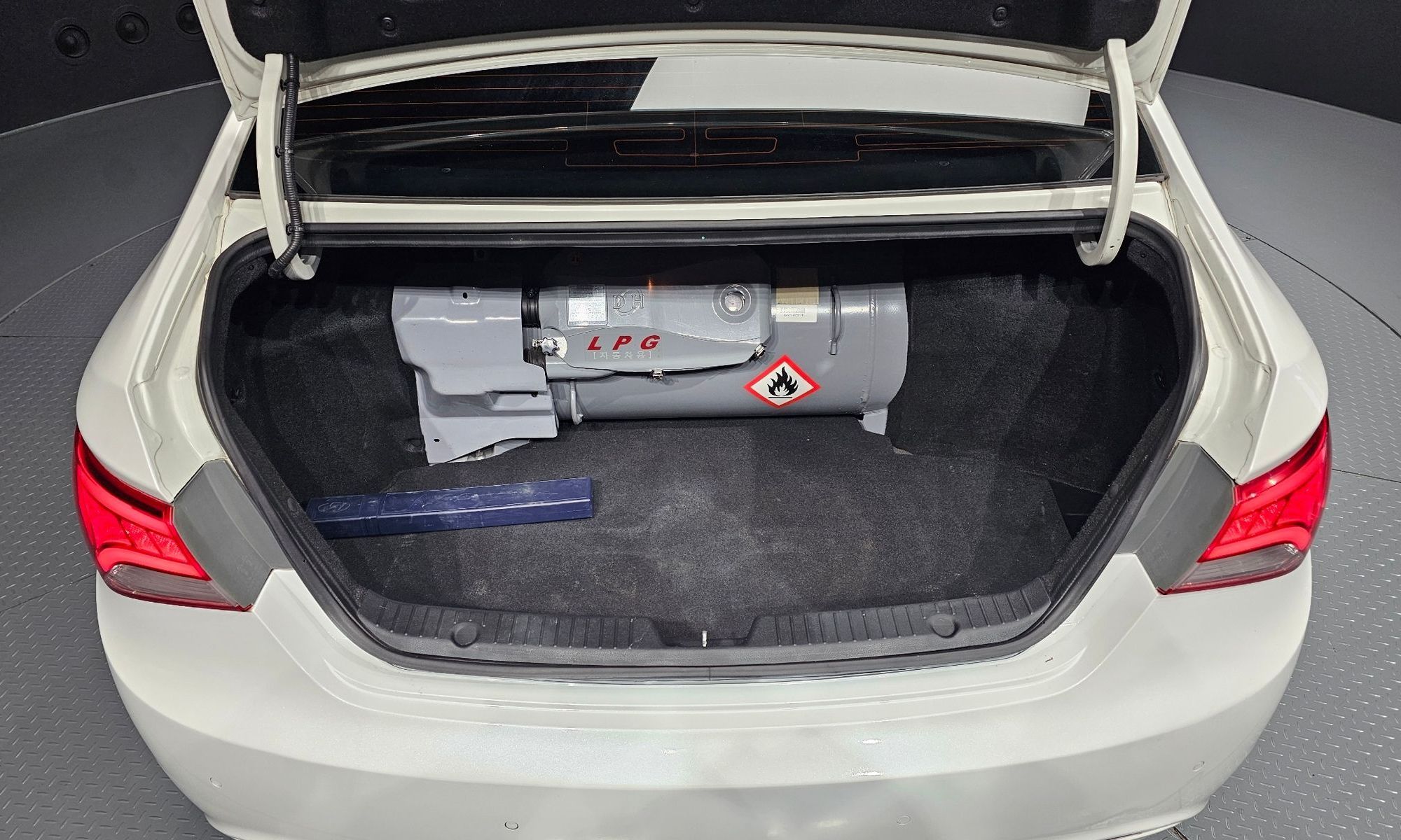 Image 19