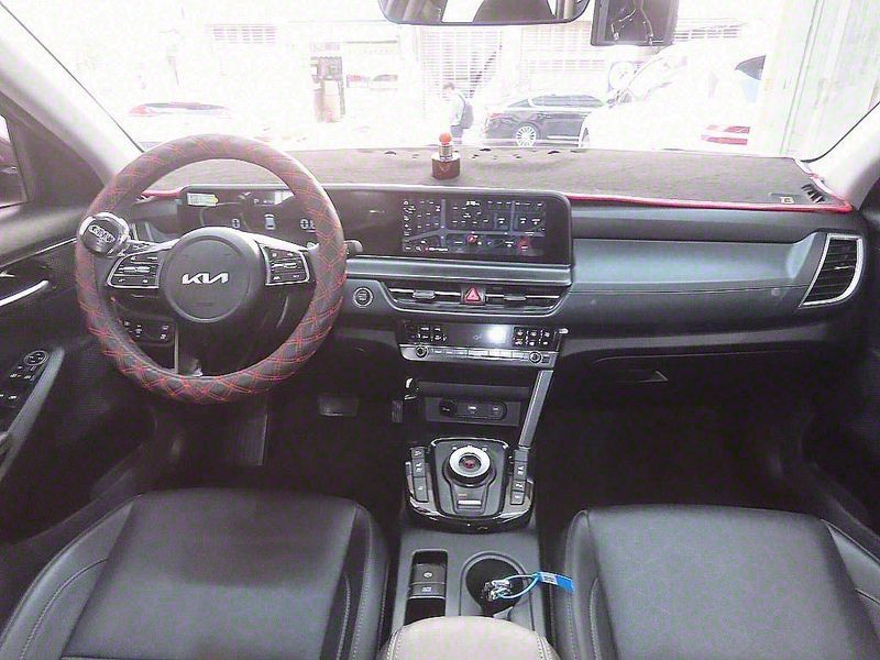 Image 4