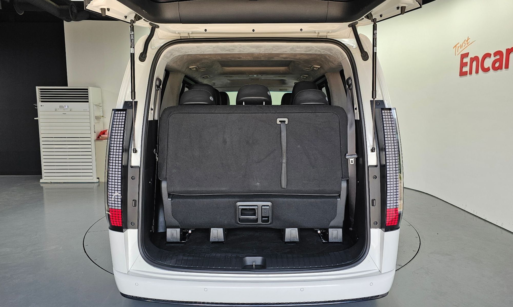 Image 19