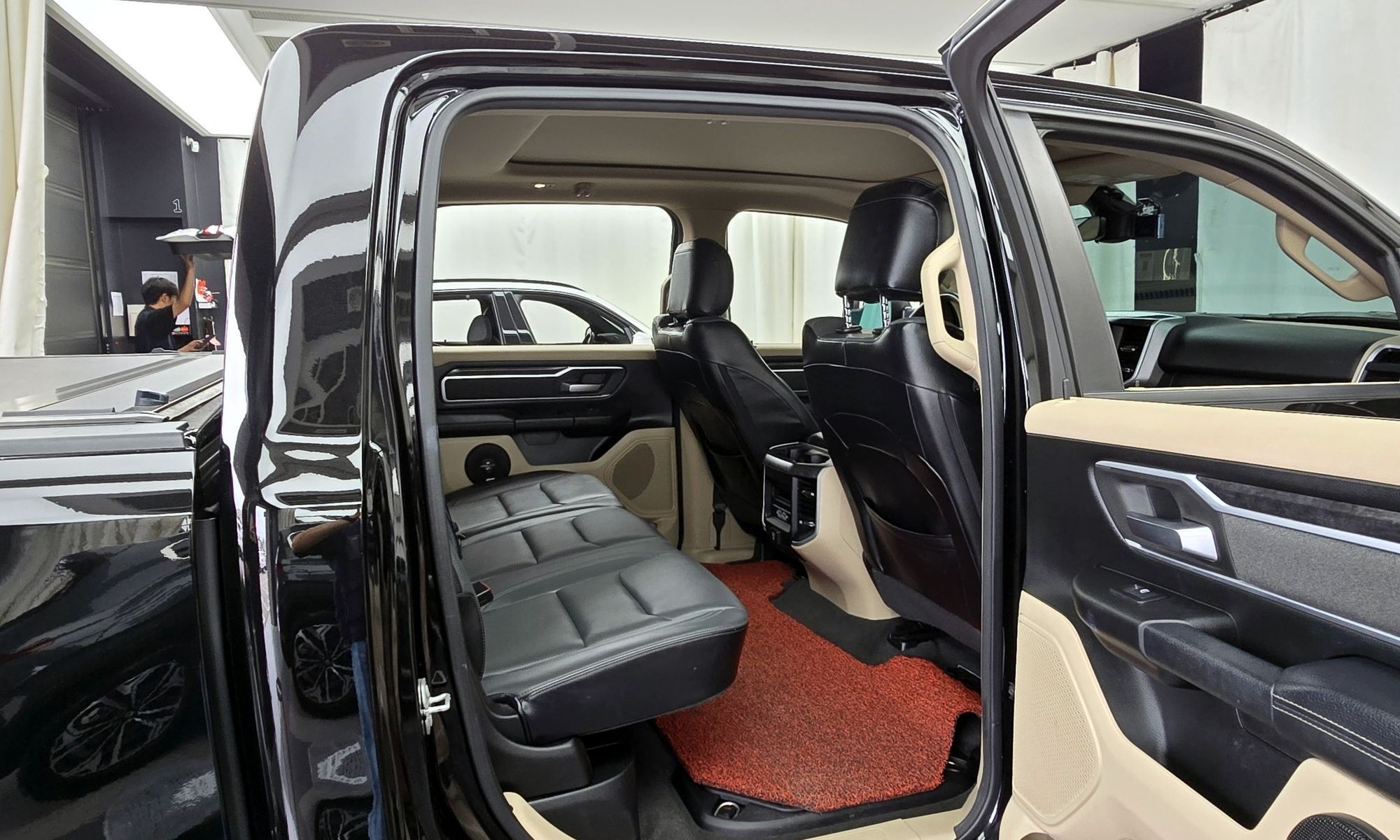 Image 11