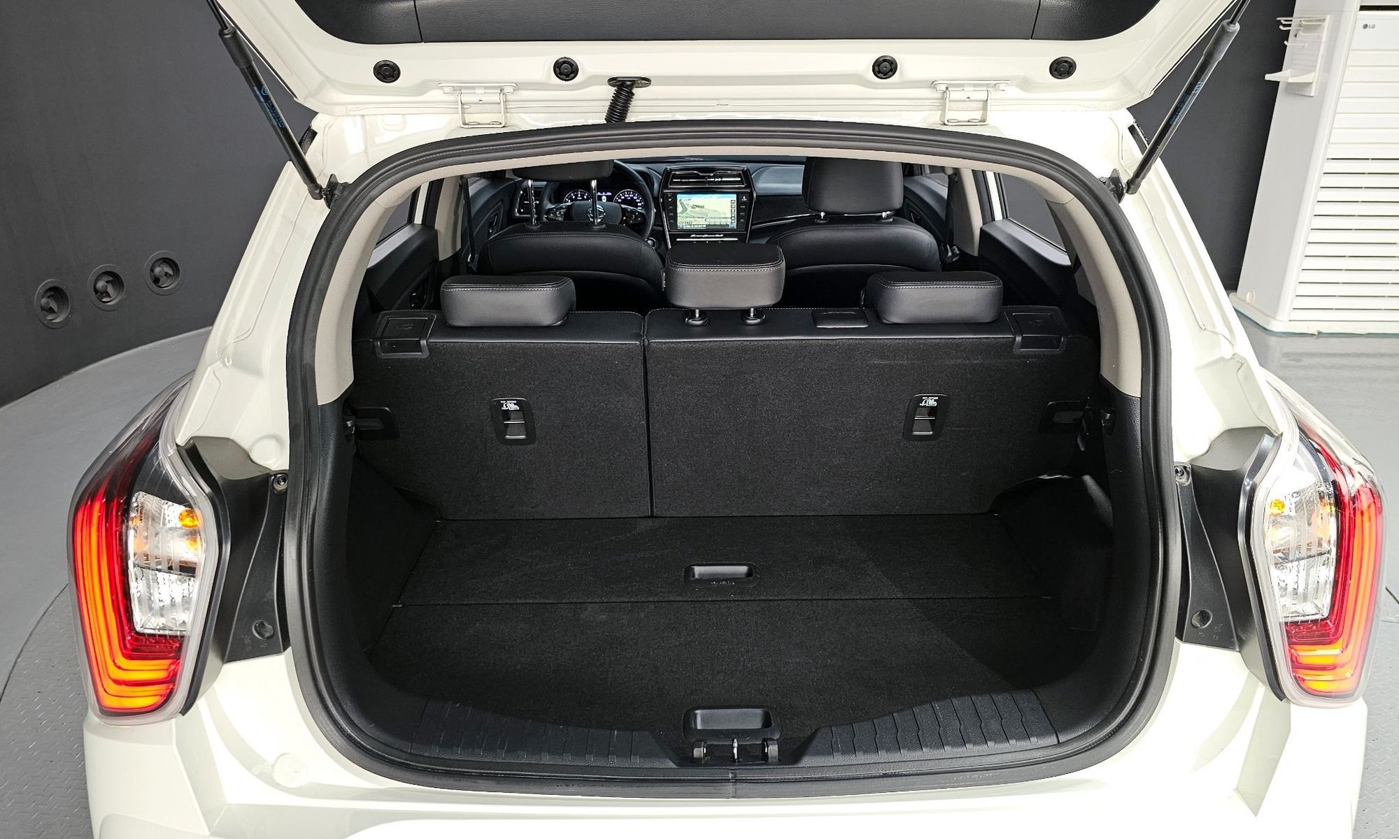 Image 19