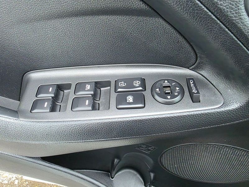 Image 12