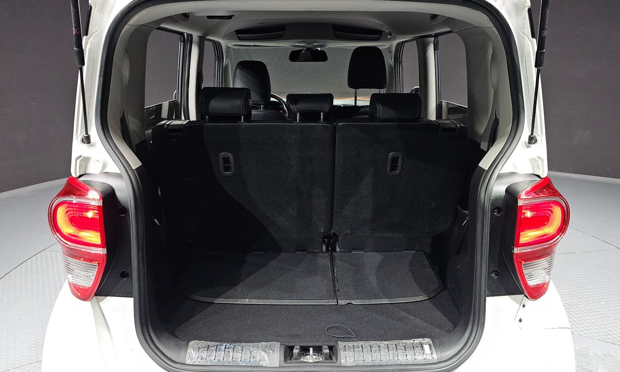 Image 19