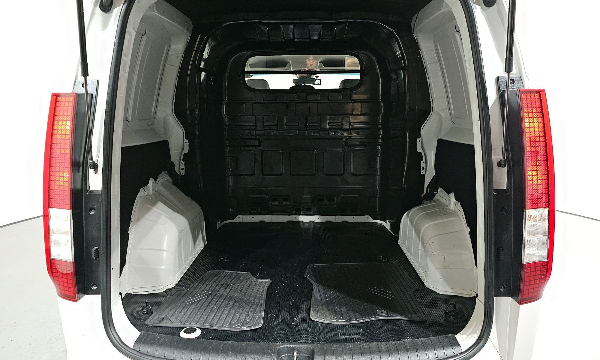 Image 19
