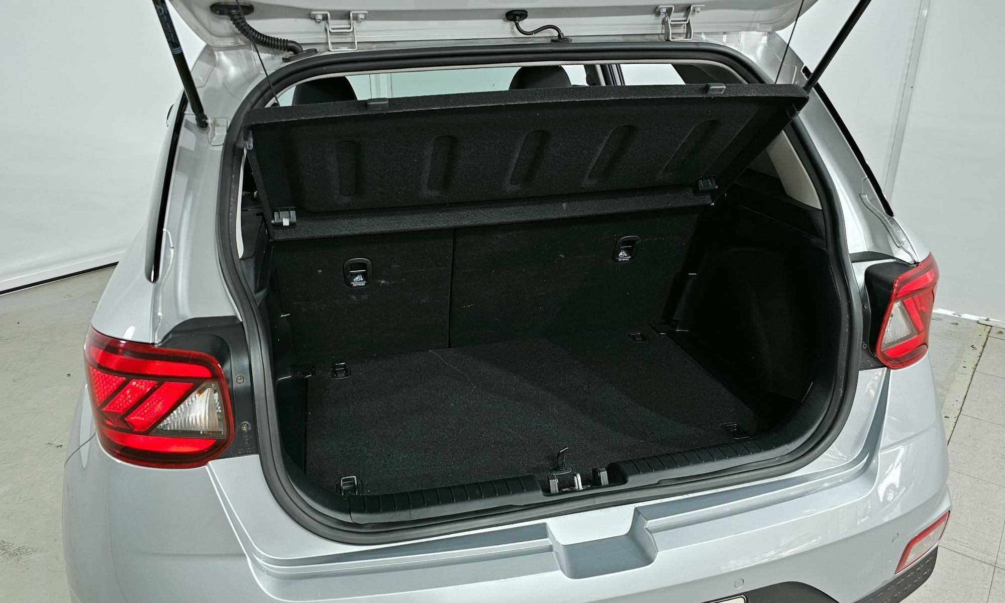 Image 19