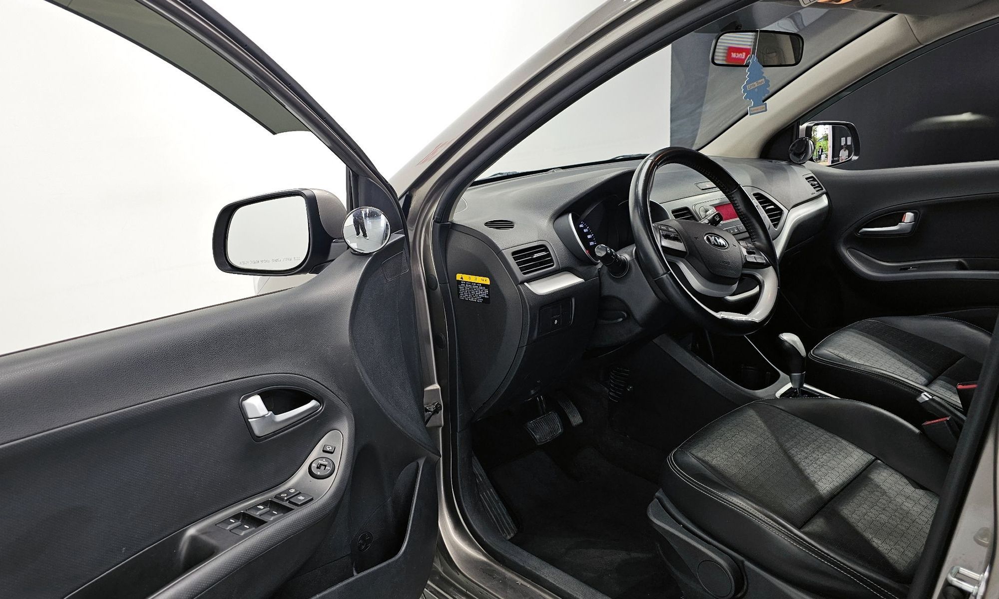 Image 11