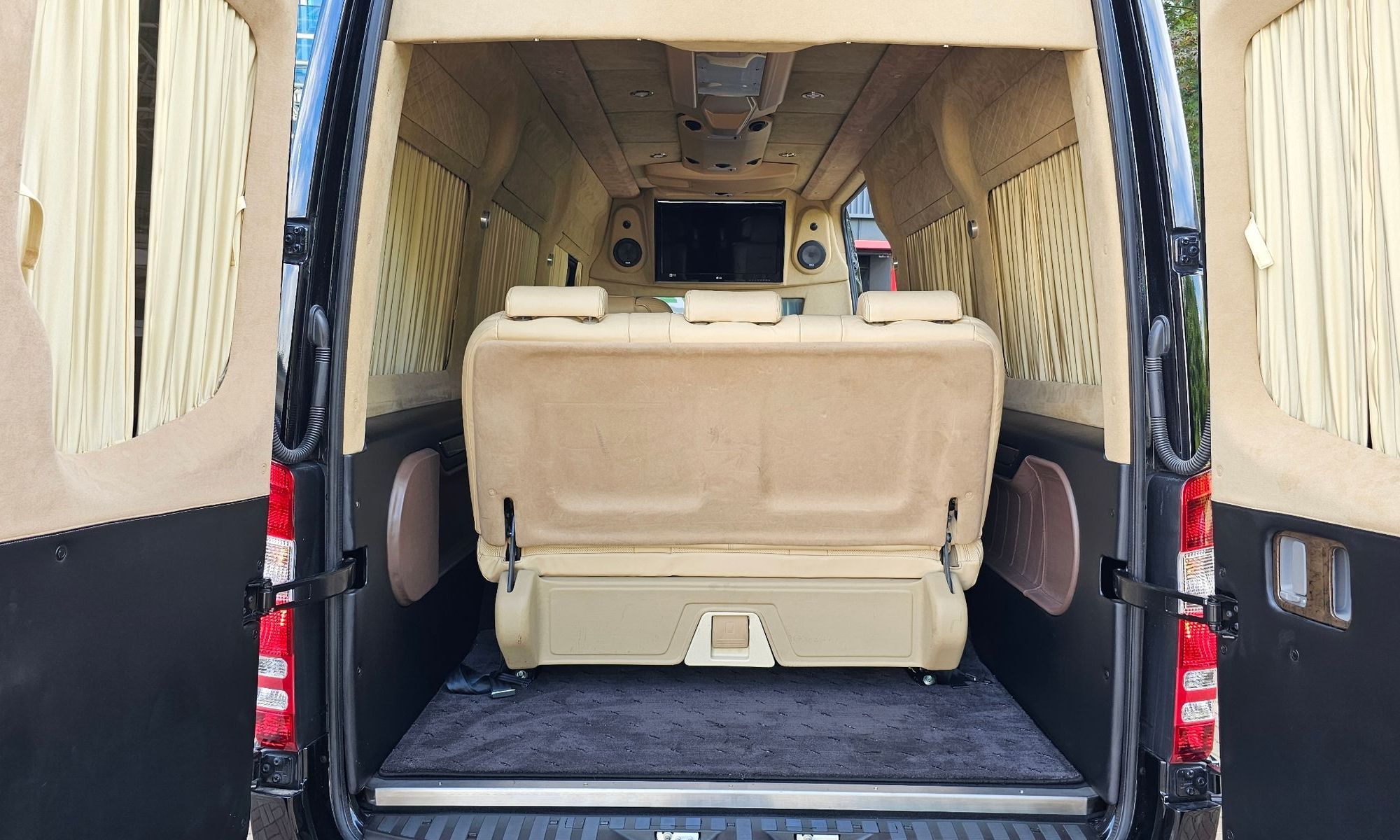 Image 19
