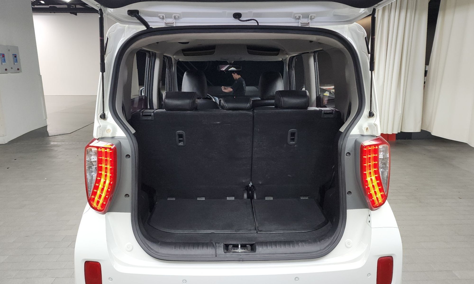 Image 19