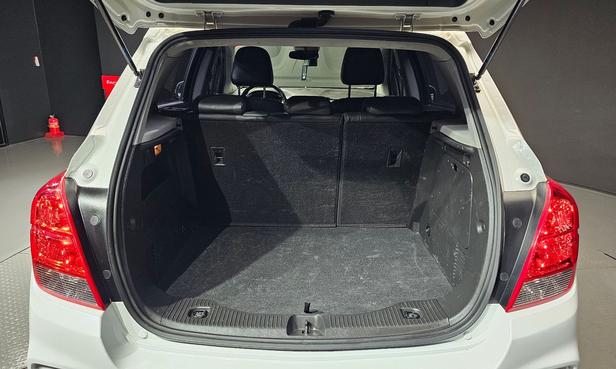 Image 19