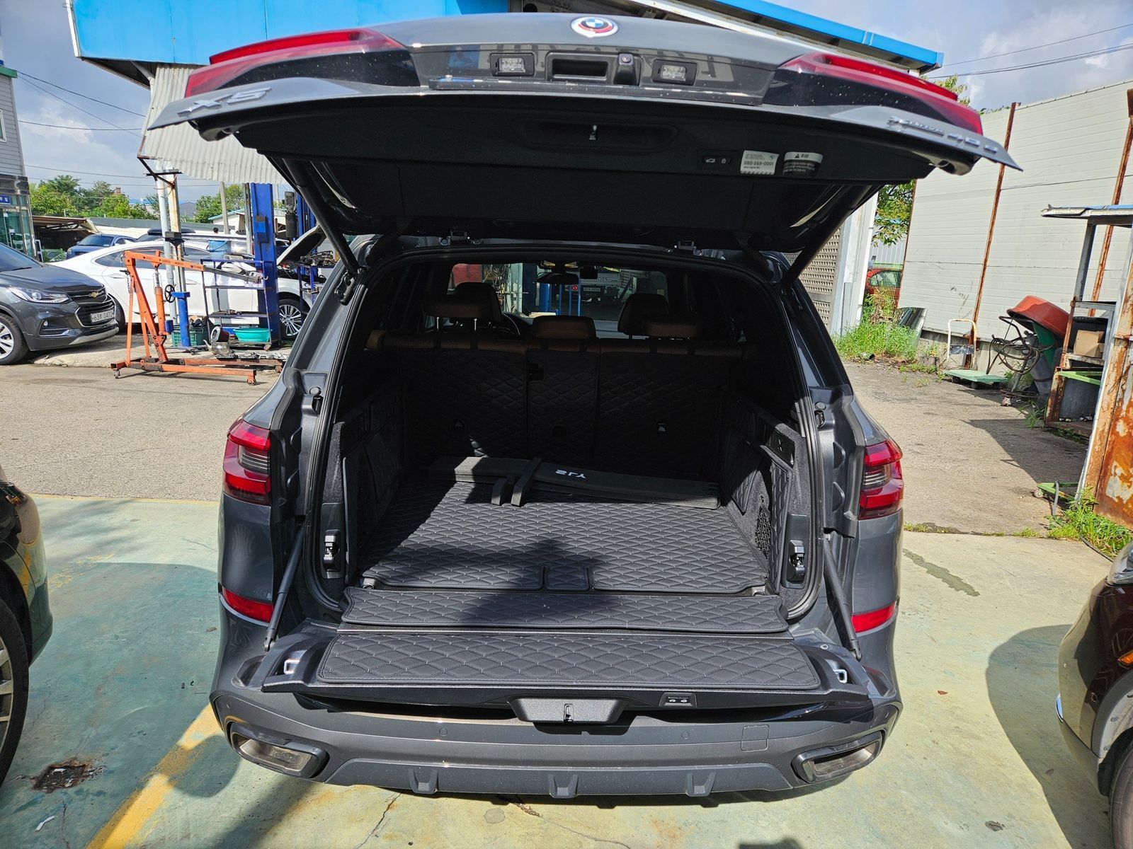 Image 7