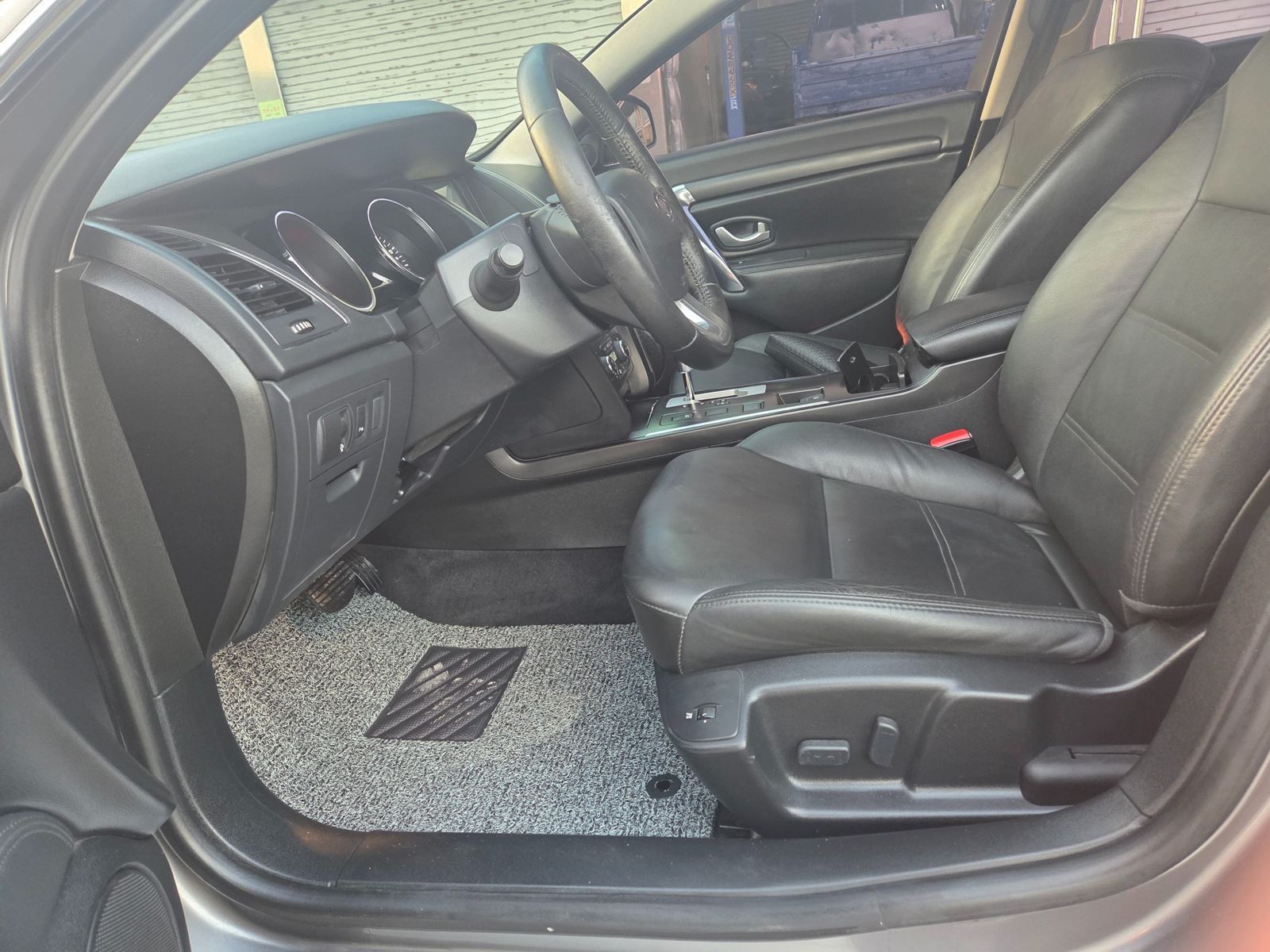 Image 7