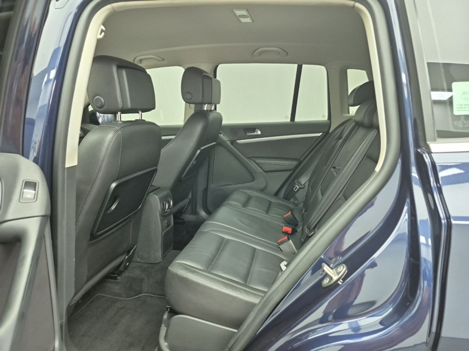 Image 10