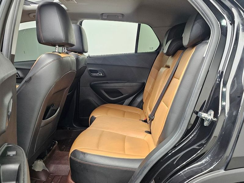 Image 11