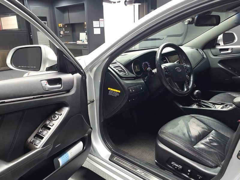 Image 9