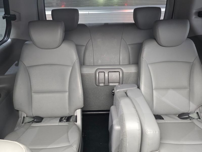 Image 12