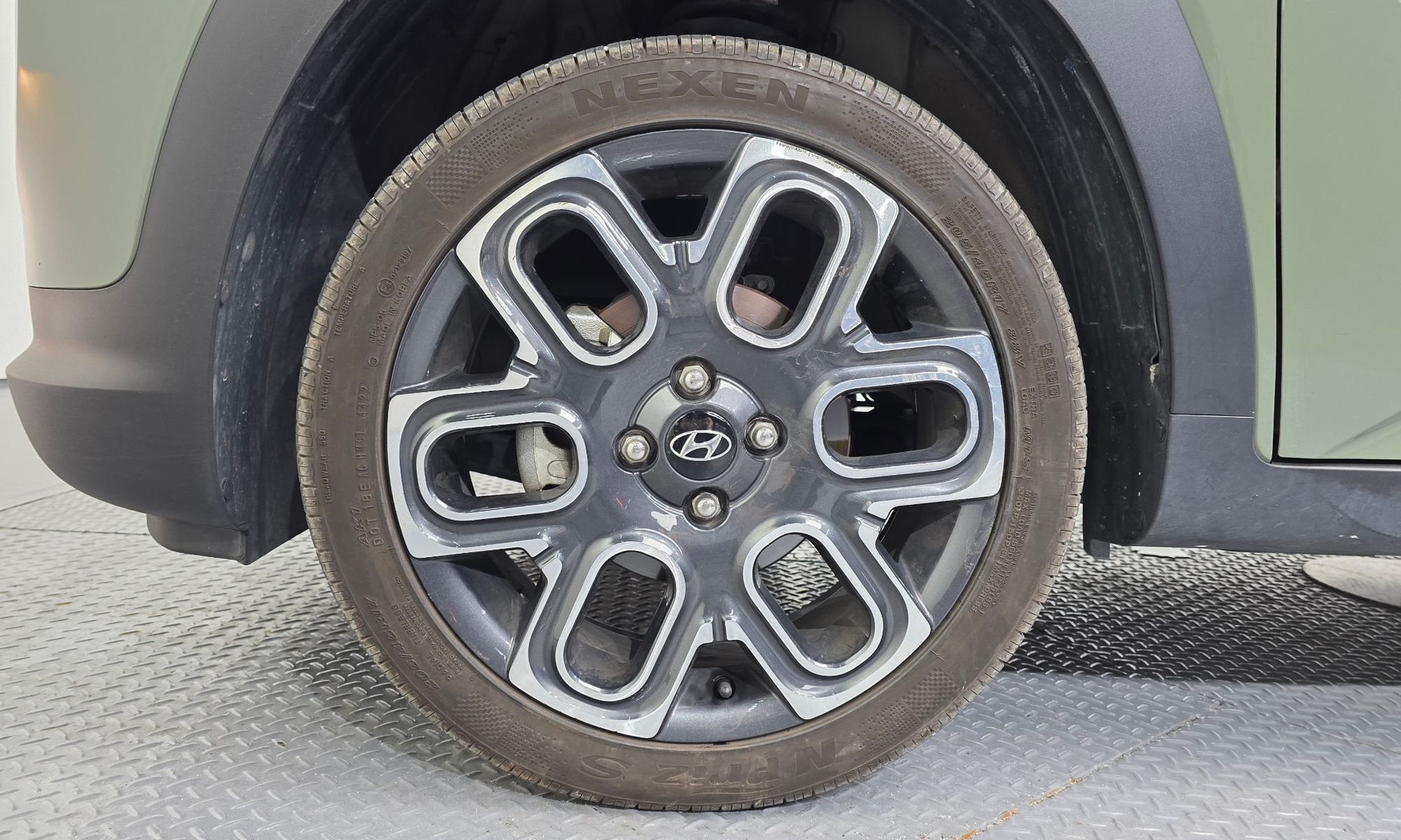 Image 4