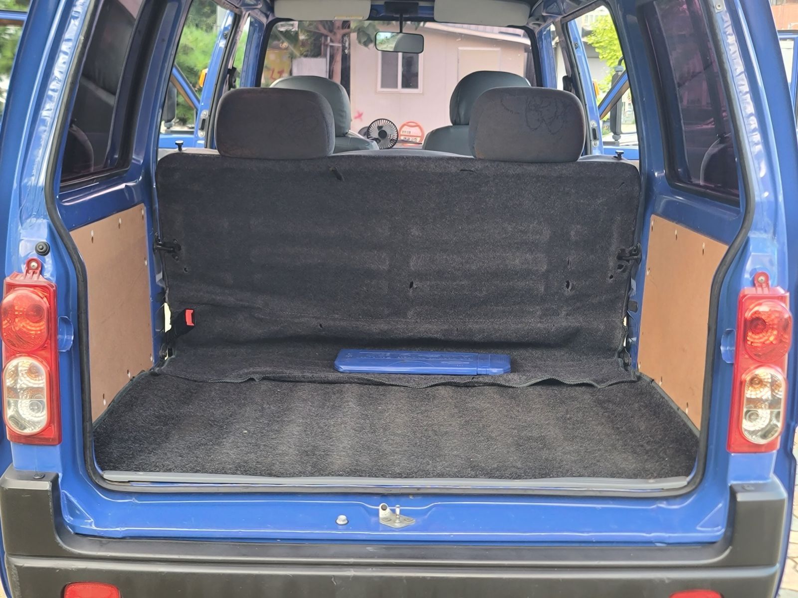 Image 10