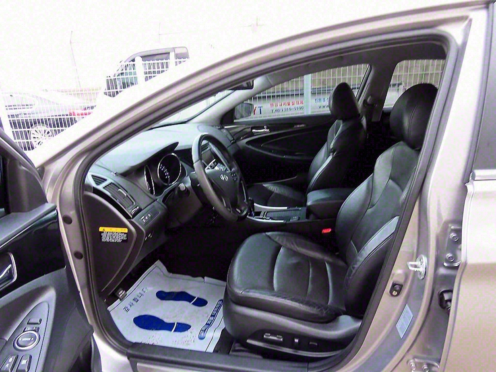 Image 4