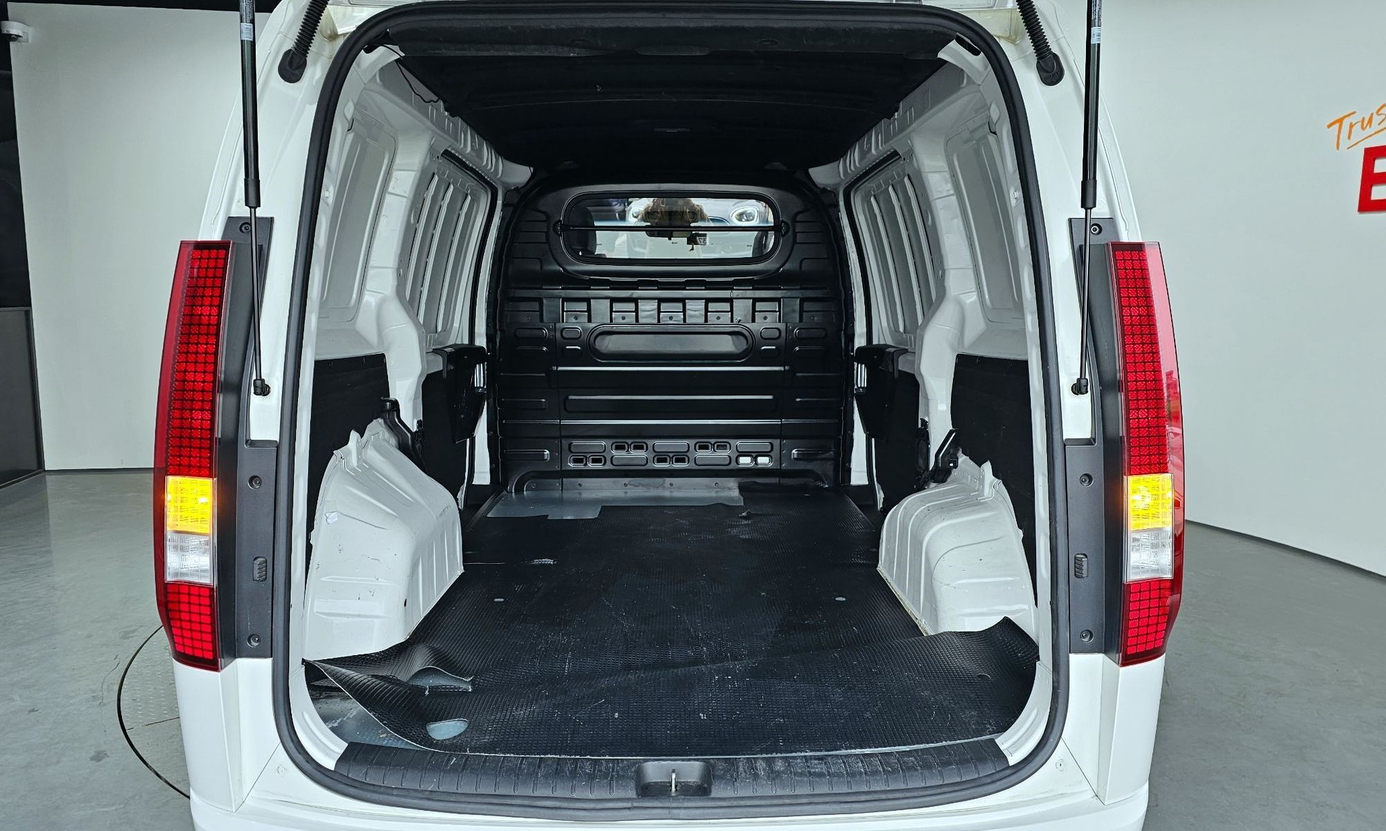 Image 19