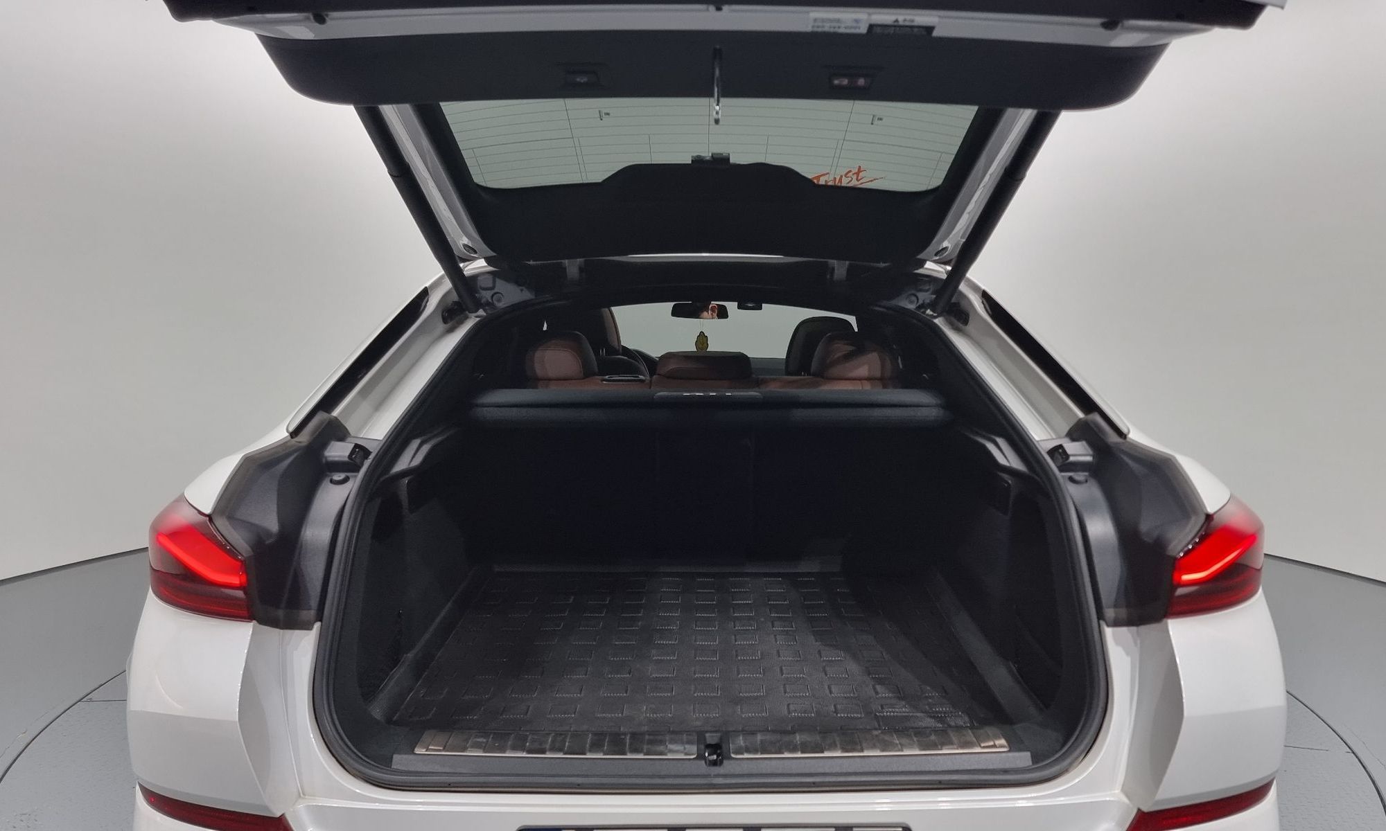 Image 19