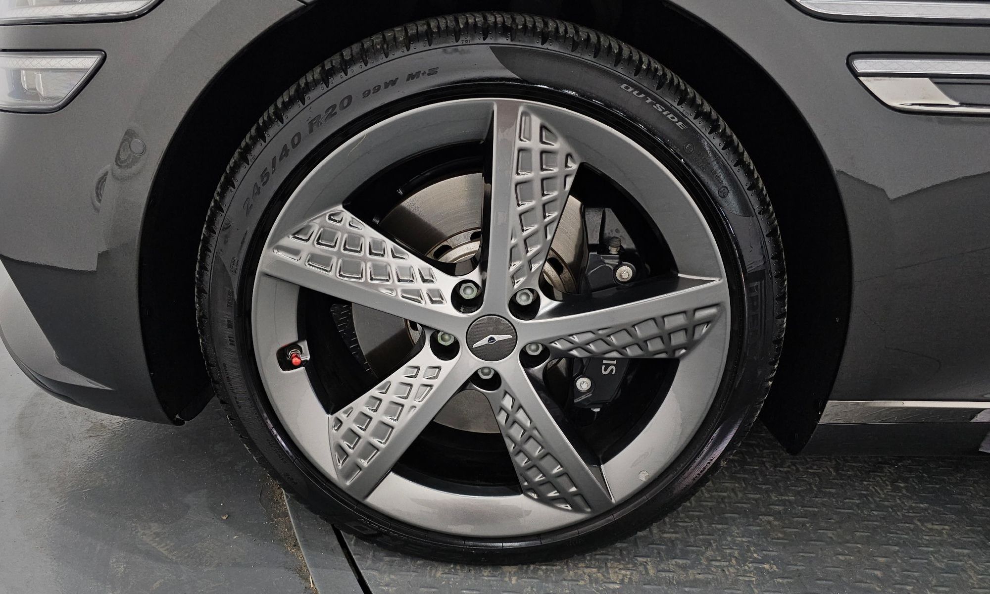 Image 4