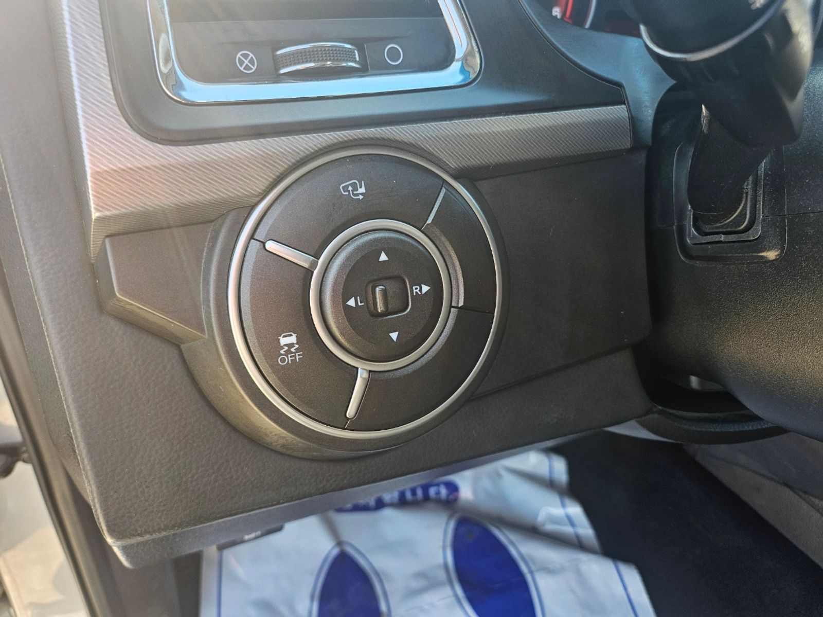 Image 12