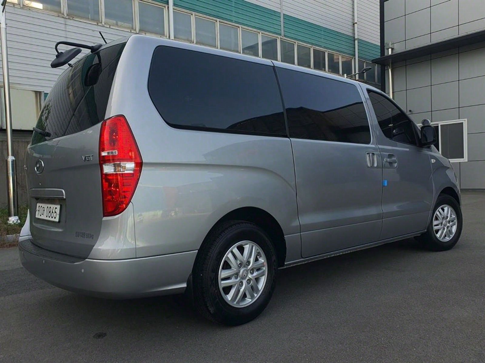 Image 4
