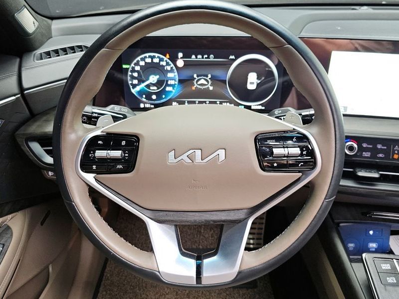 Image 12