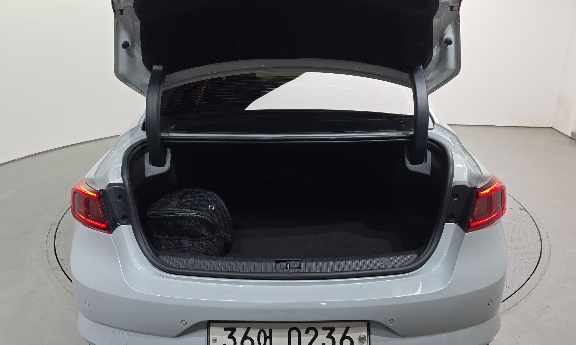Image 19