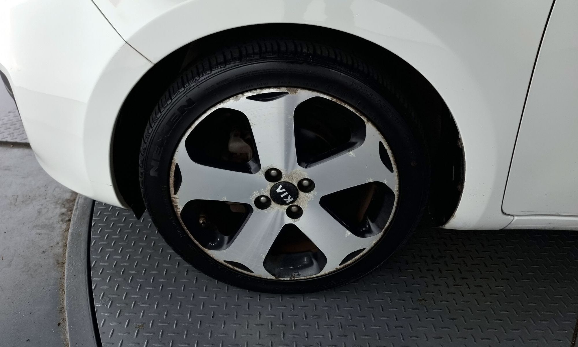 Image 4
