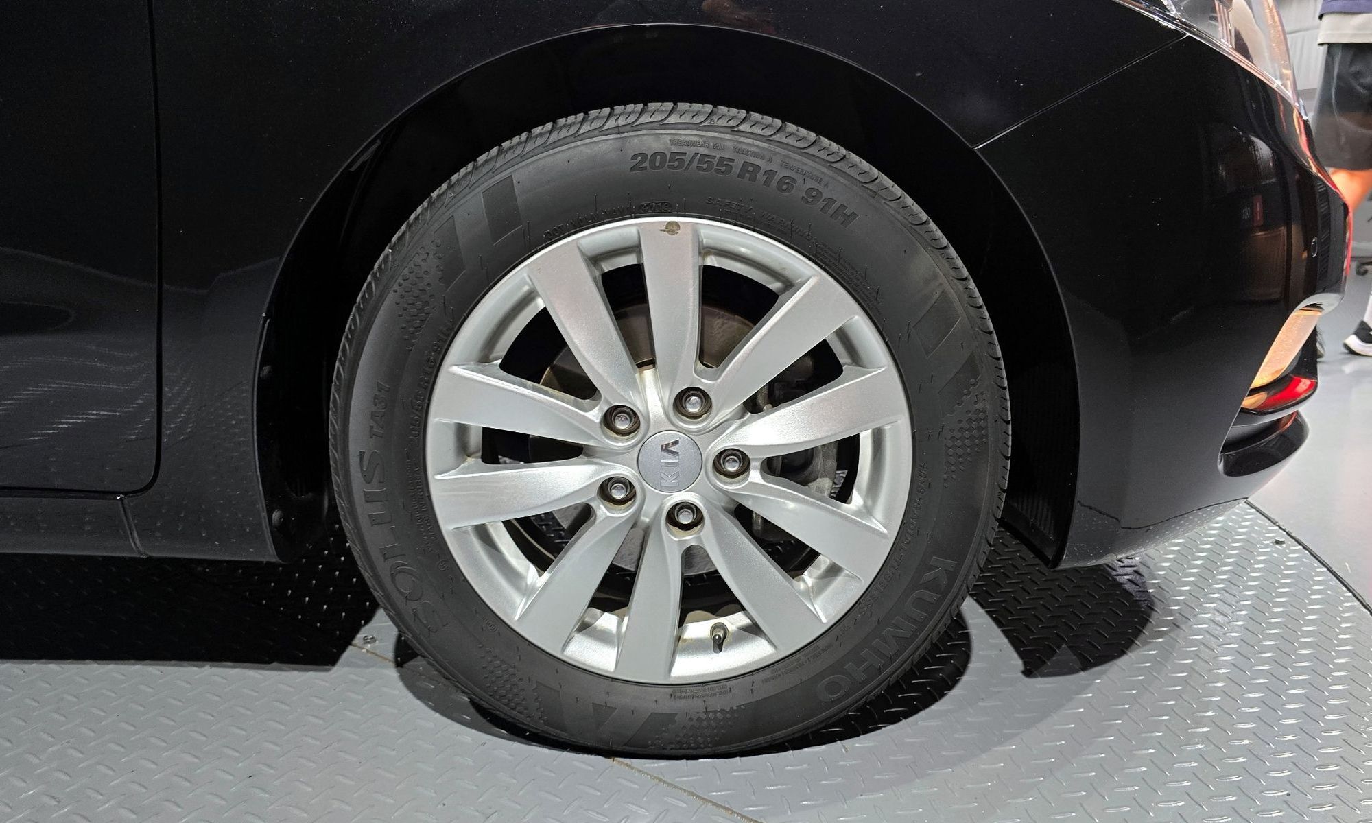Image 4