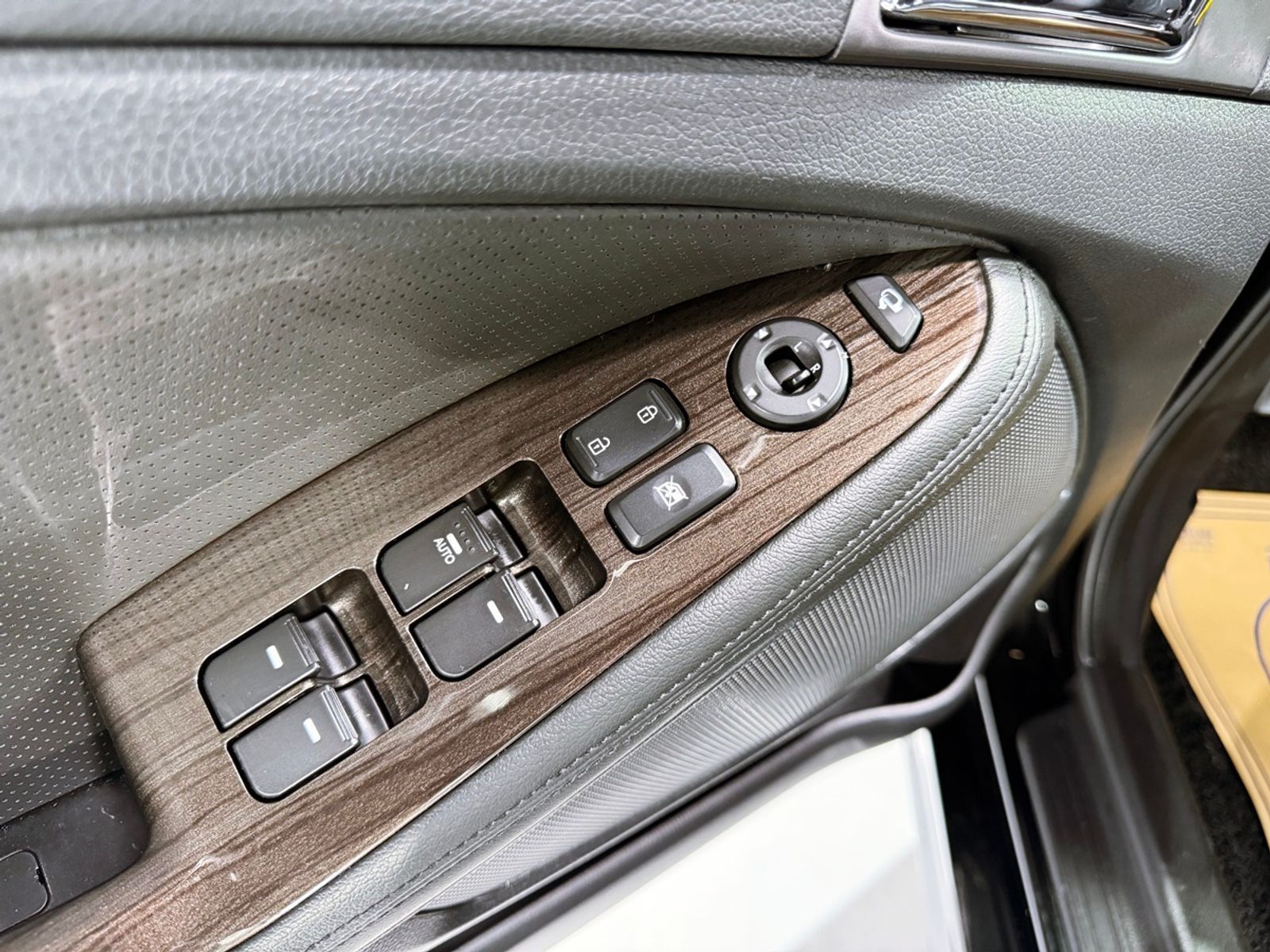 Image 7