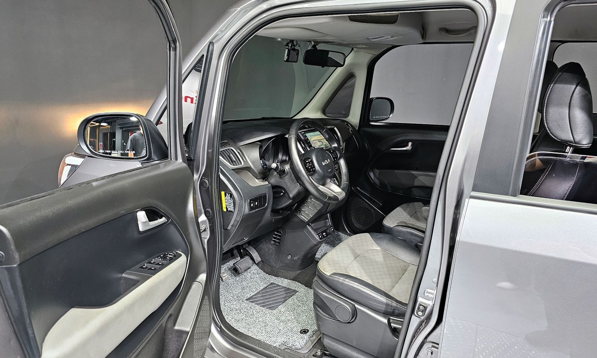 Image 9