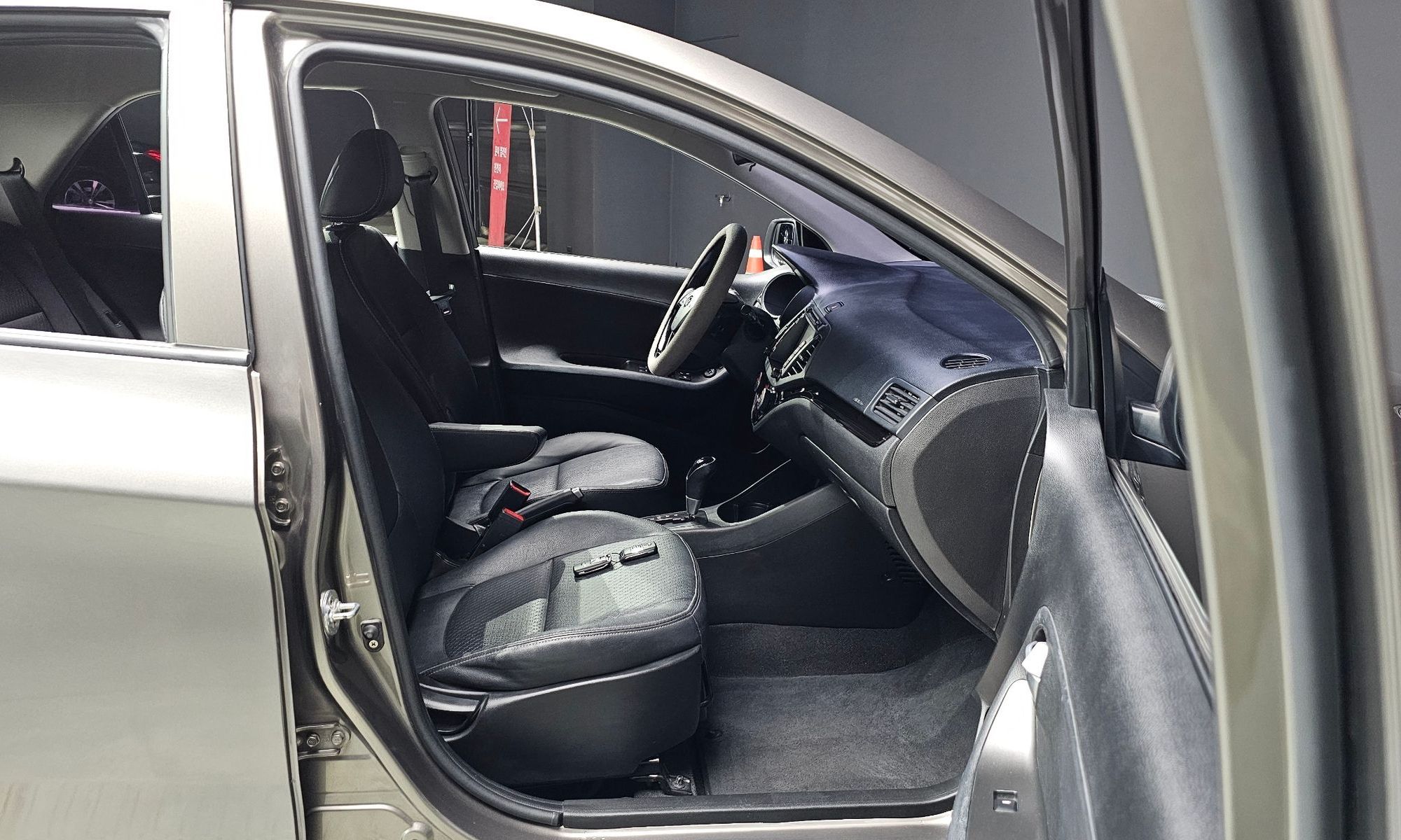 Image 11