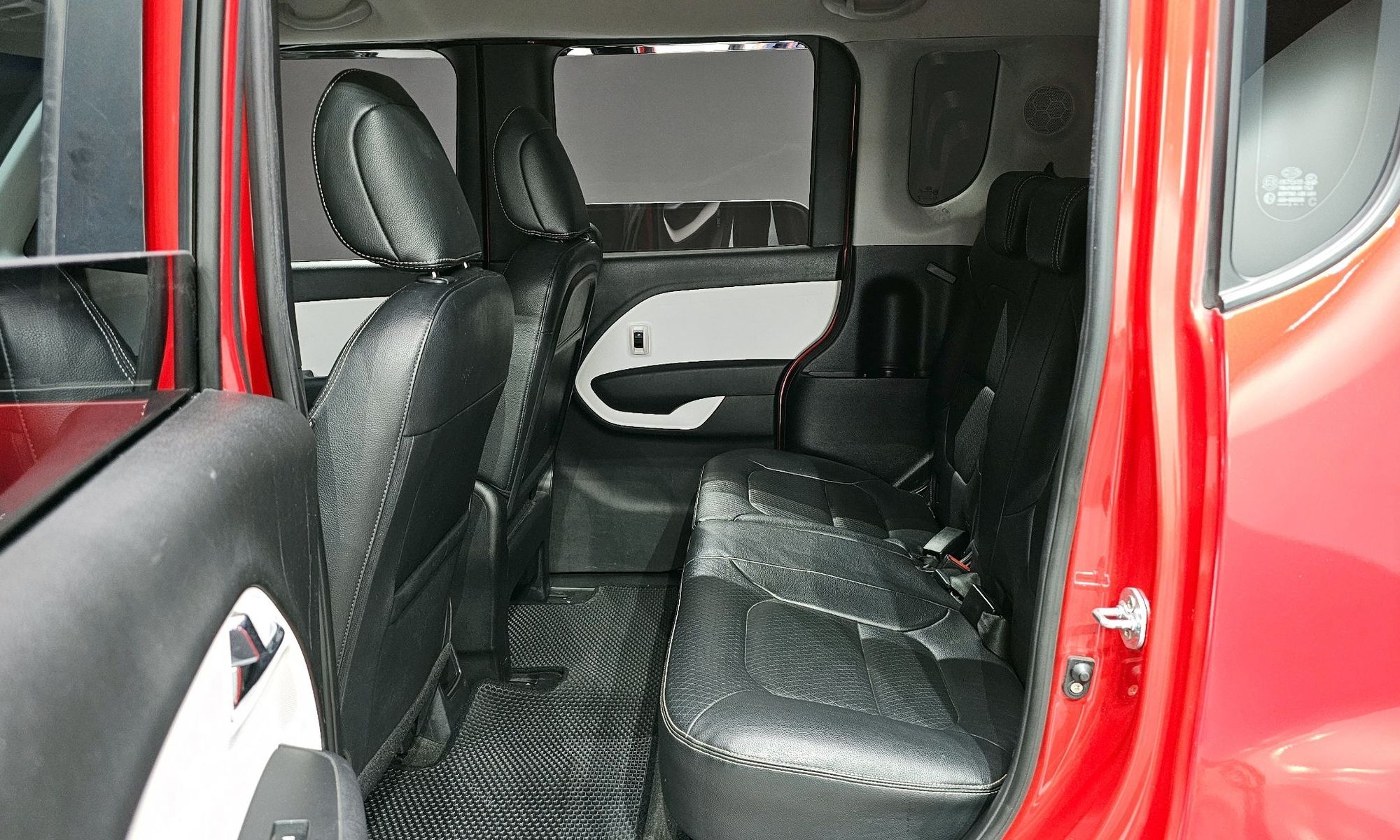 Image 11