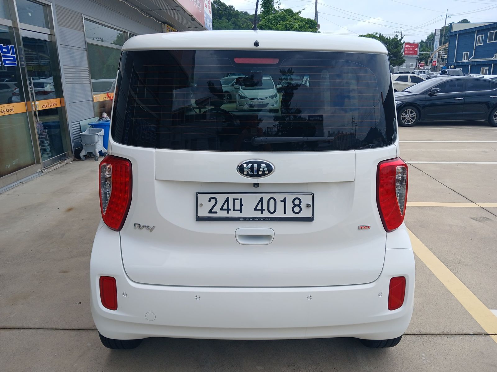Image 4