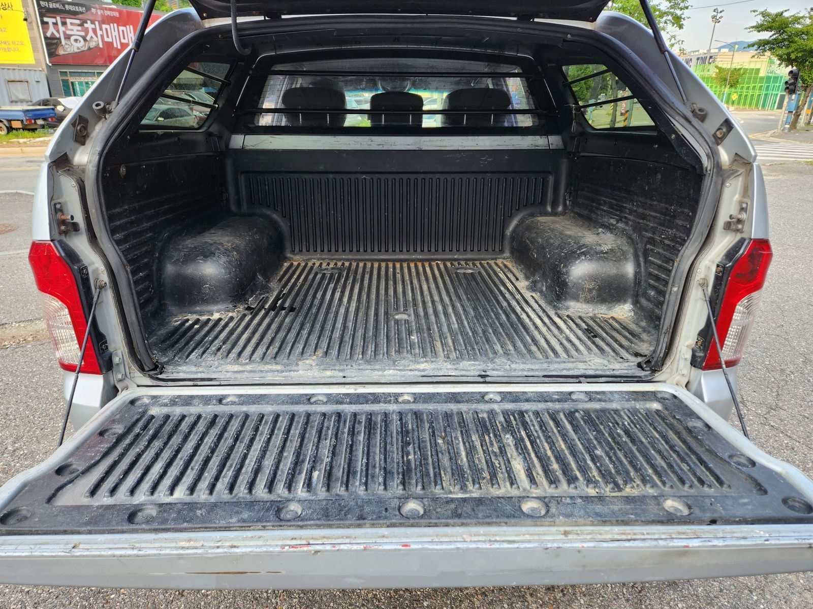 Image 5