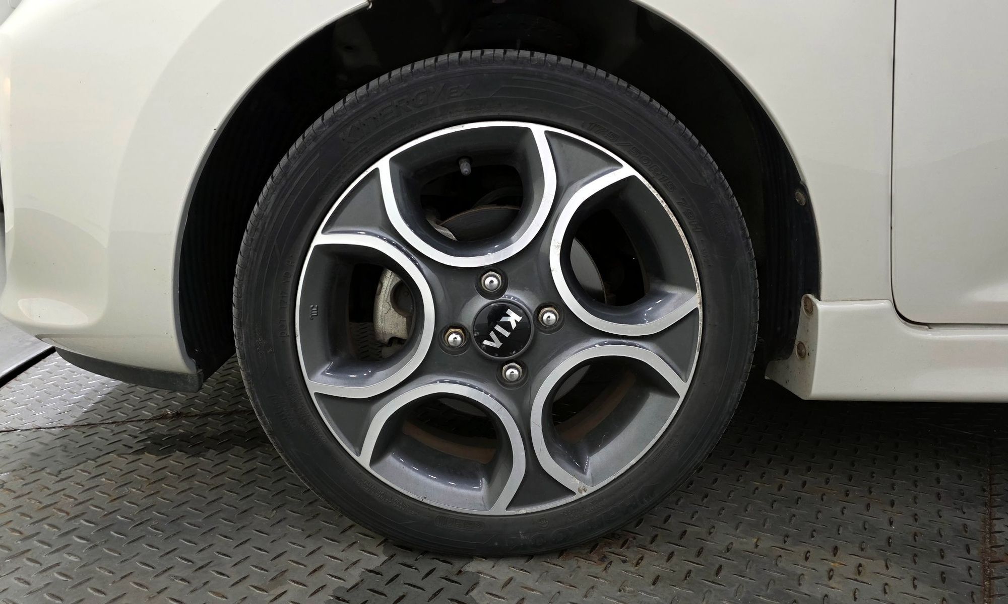 Image 4