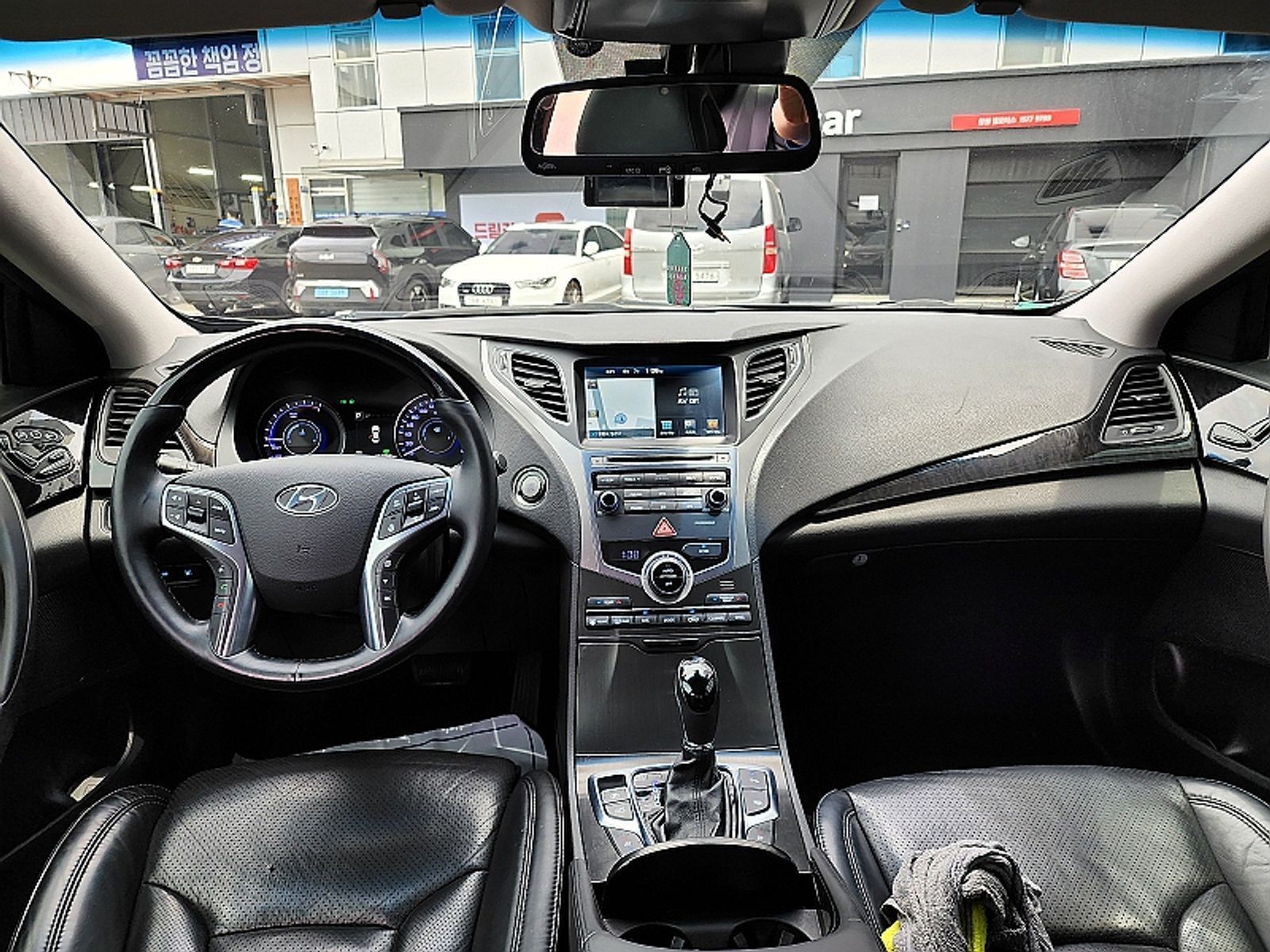 Image 4