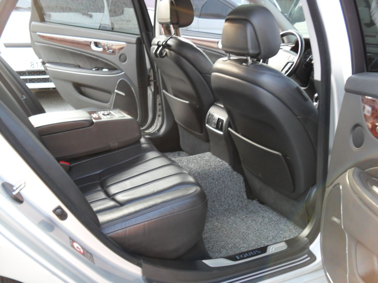 Image 10